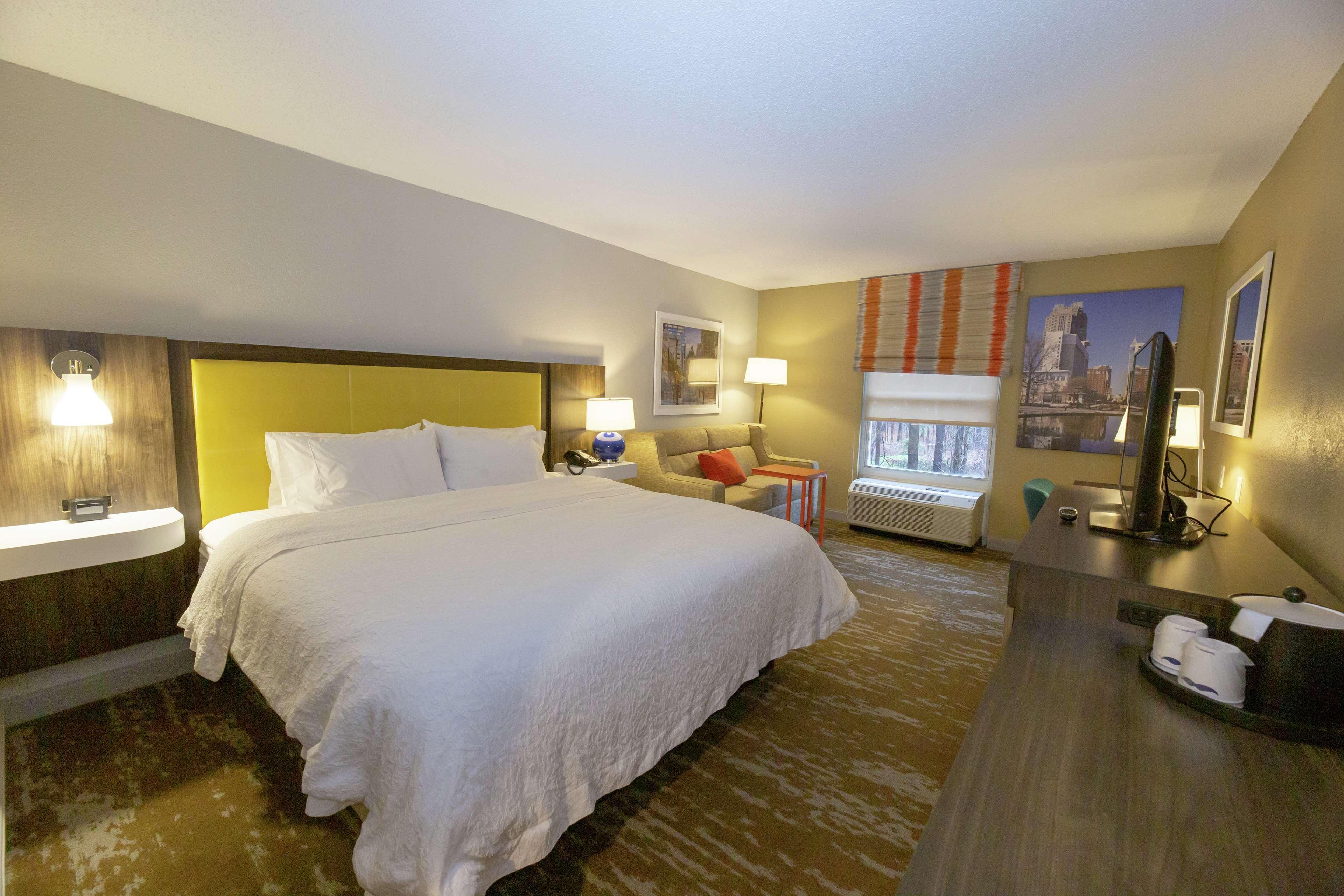 Hampton Inn & Suites Raleigh Cary Lenovo Center Zewnętrze zdjęcie