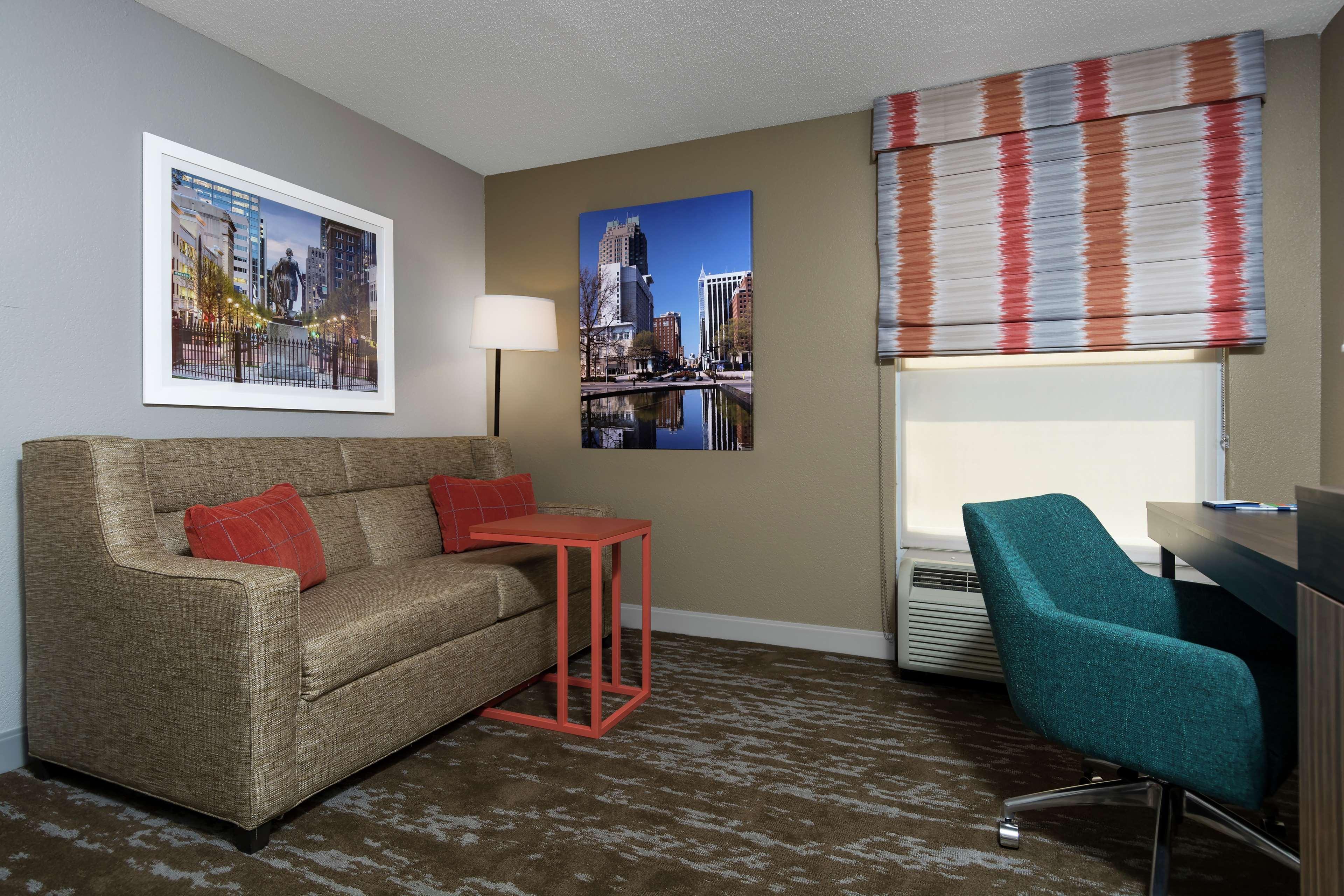 Hampton Inn & Suites Raleigh Cary Lenovo Center Zewnętrze zdjęcie