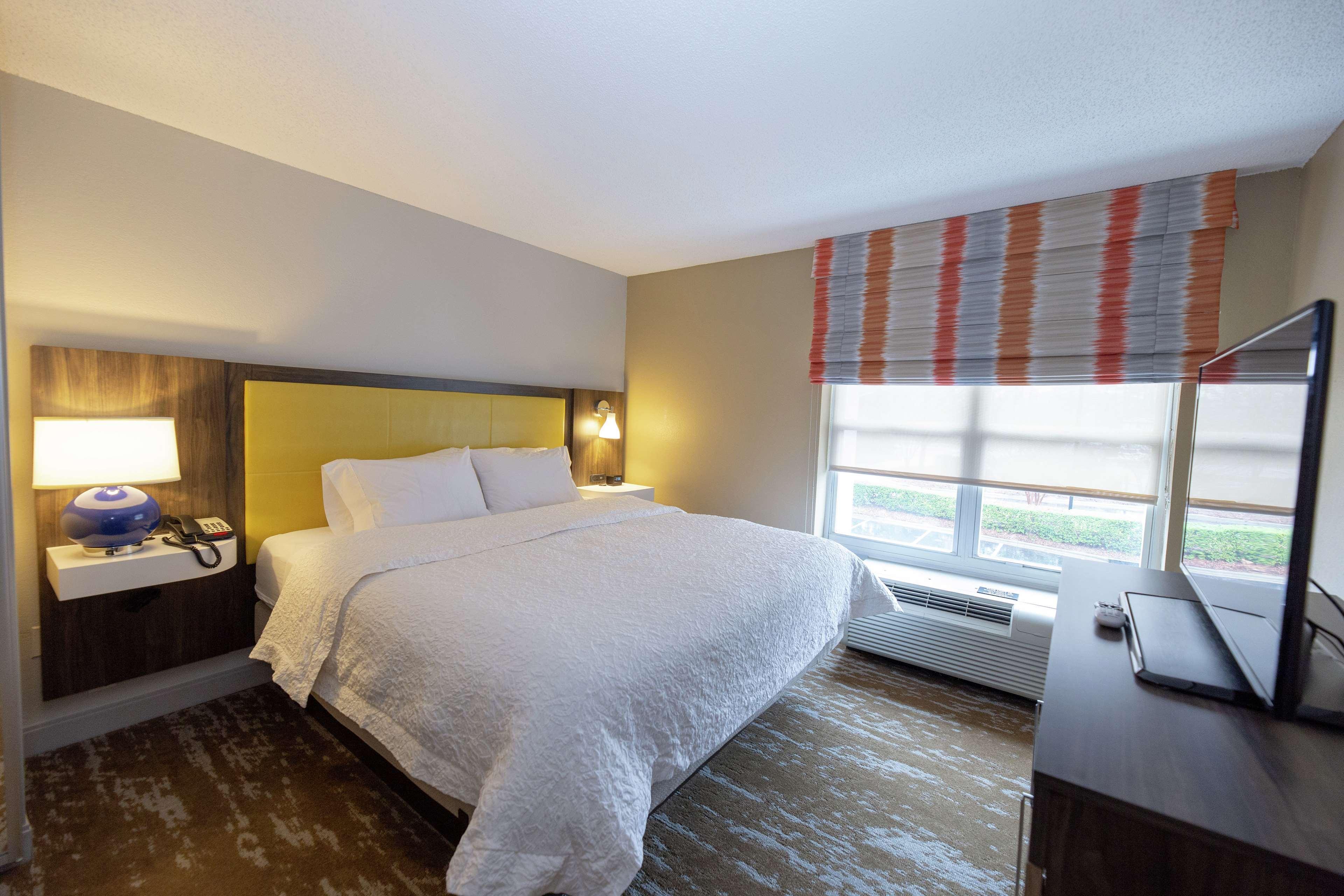 Hampton Inn & Suites Raleigh Cary Lenovo Center Zewnętrze zdjęcie