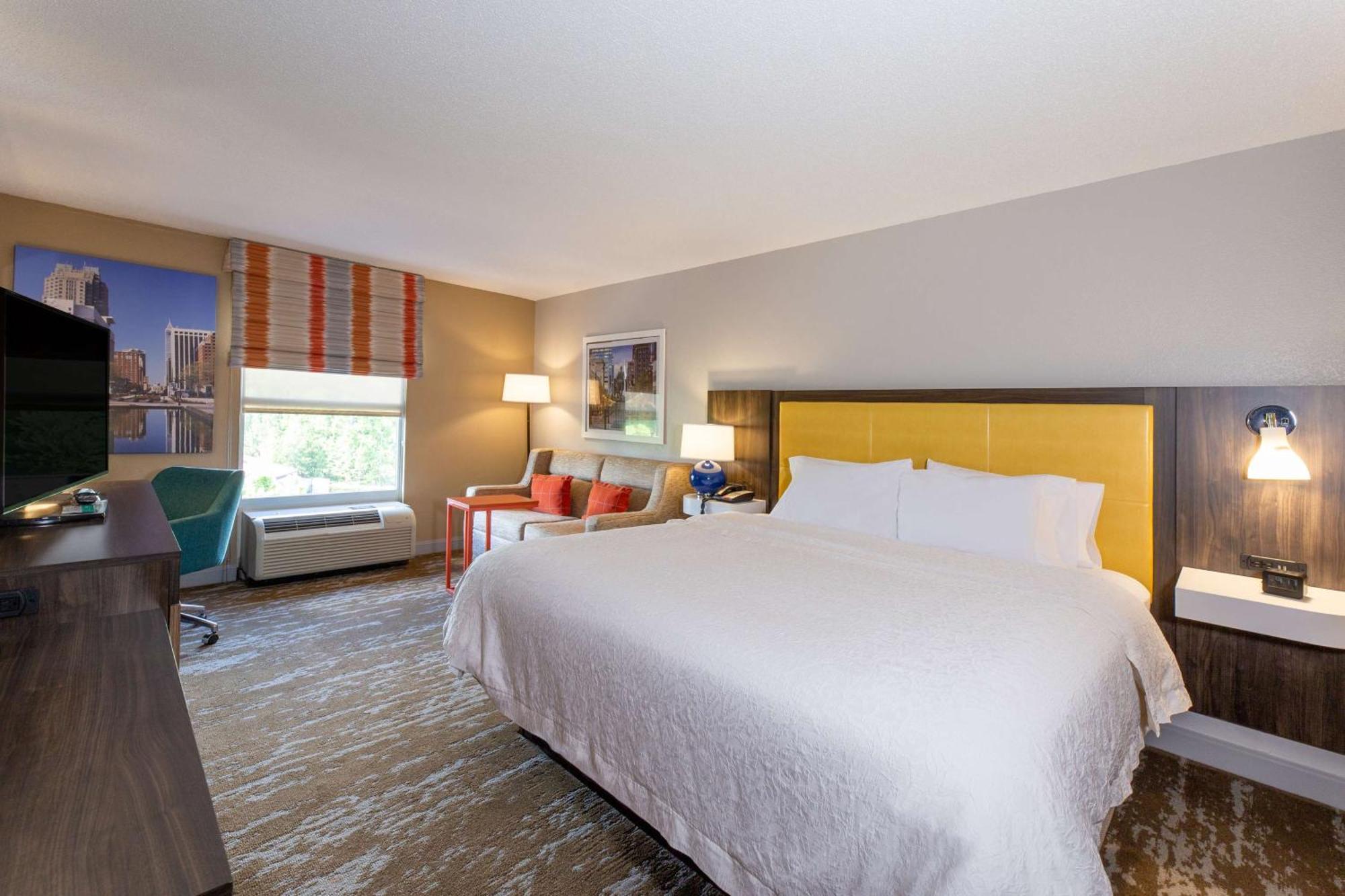 Hampton Inn & Suites Raleigh Cary Lenovo Center Zewnętrze zdjęcie