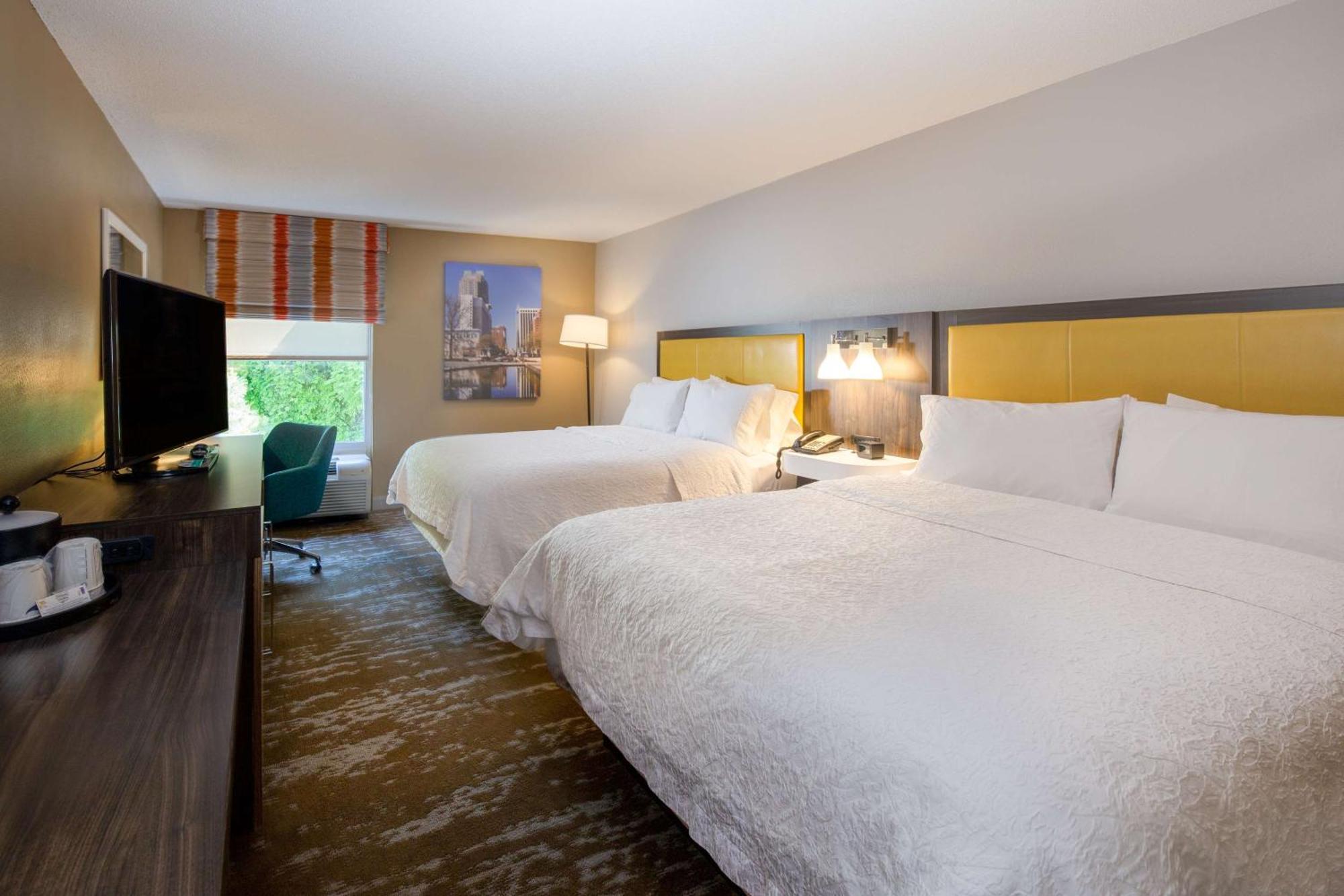 Hampton Inn & Suites Raleigh Cary Lenovo Center Zewnętrze zdjęcie